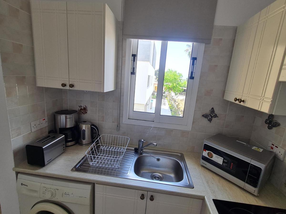 Laertis 2 Complex, Studio Apartment 106 - By Imh Travel & Tours Pafos Exterior foto